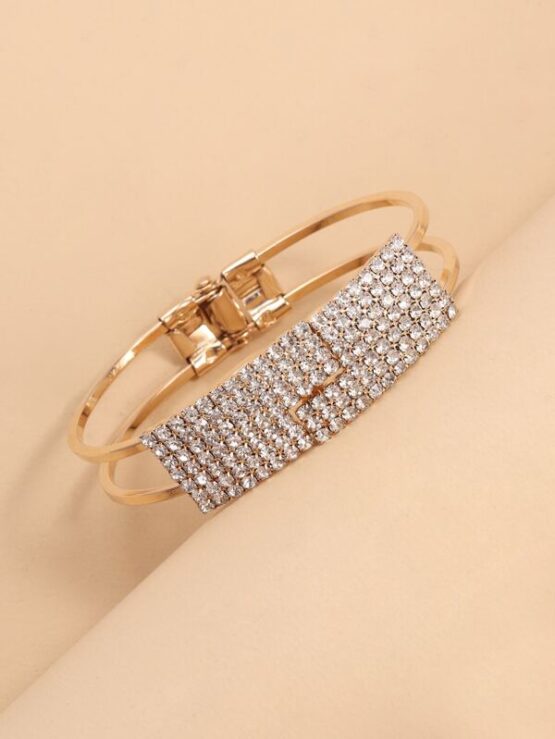 Fantastic  Rhinestone Leaf Decor Bracelet