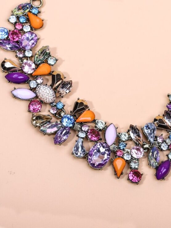 Rhinestone Water Drop Decor Necklace - Image 3