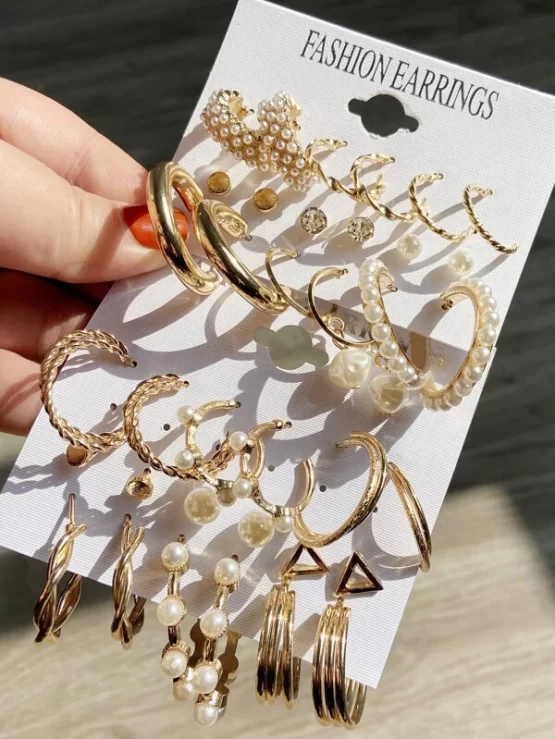 18 pairs Fashionable Faux Pearl Decor Earrings - Image 2