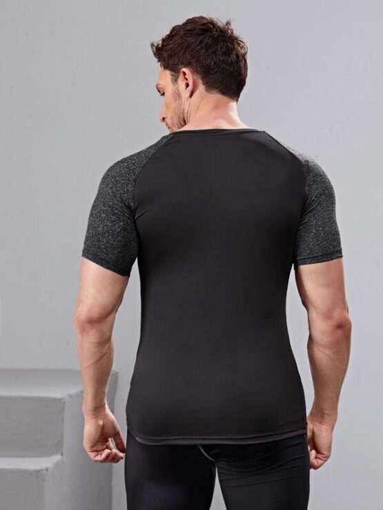 Men Letter Graphic Raglan Sleeve Sports Tee - Image 3