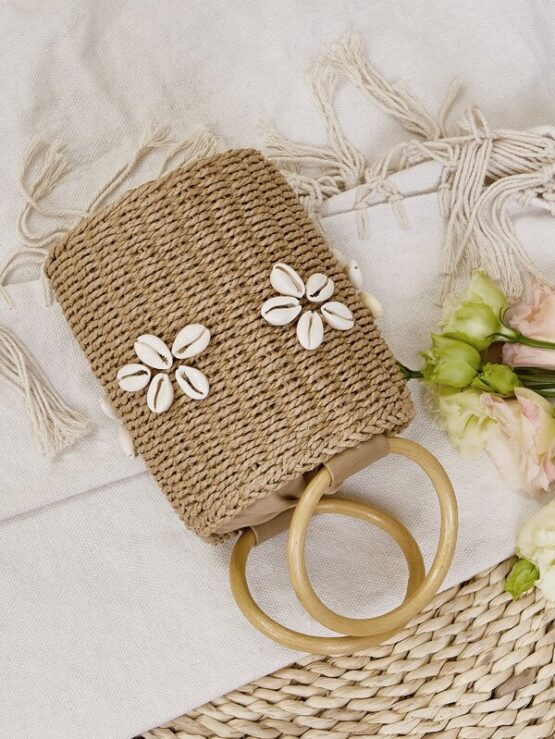 Shell Decor Straw Design Bucket Bag - Image 3