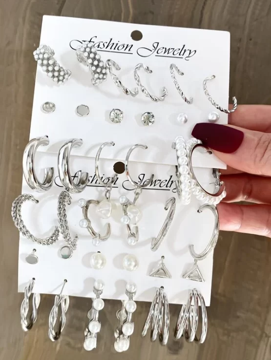 18 pairs Fashionable Faux Pearl Decor Earrings - Image 7