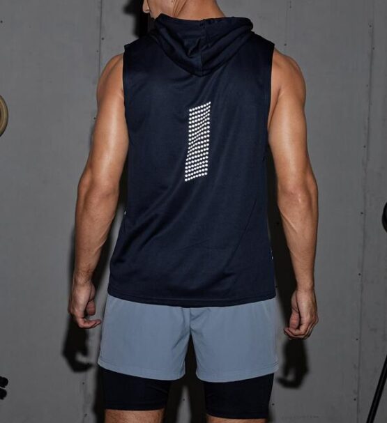 Men Reflective Polka Dot Hooded Sports Tank Top - Image 2