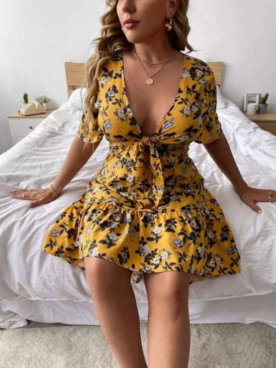 Plus Floral Print Tie Front Plunging Neck Dress - Image 4