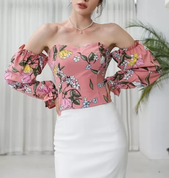 Off-shoulder Floral Print Shirred Blouse - Image 4