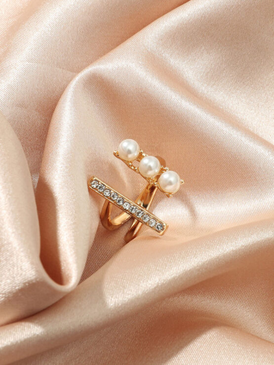 Rhinestone & Faux Pearl Decor Ring - Image 2