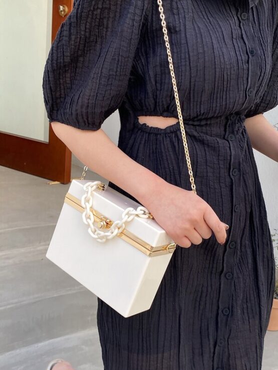 Fantastic  Minimalist Chain Box Bag - Image 2