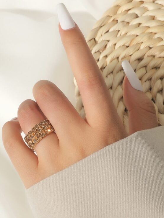 Rhinestone Glamorous Decor Ring - Image 3