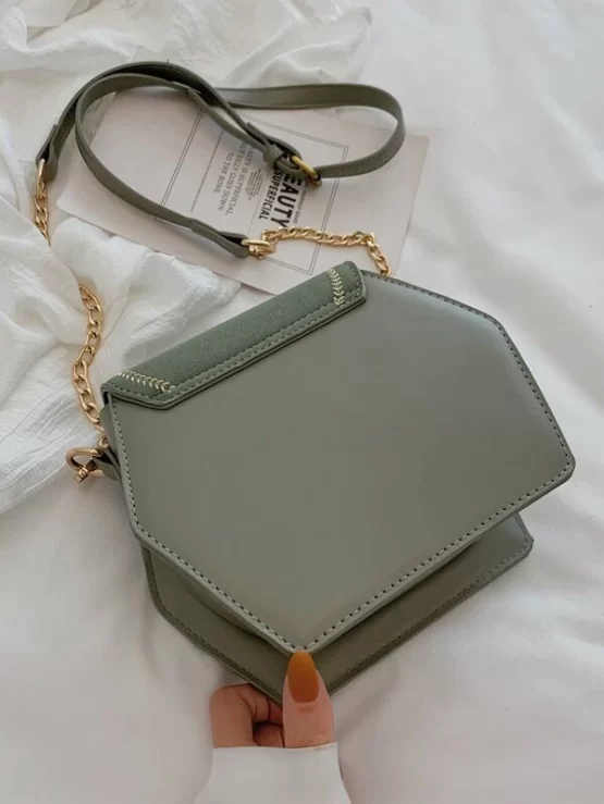 Colorblock Metal Decor Chain Crossbody Bag - Image 3