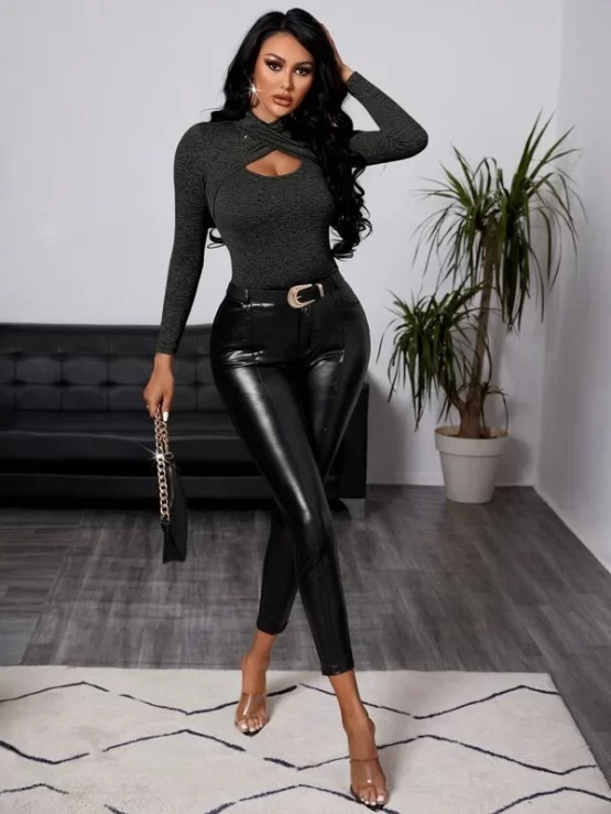 Sexy Cut Out Criss Crossover Front Tee - Image 5