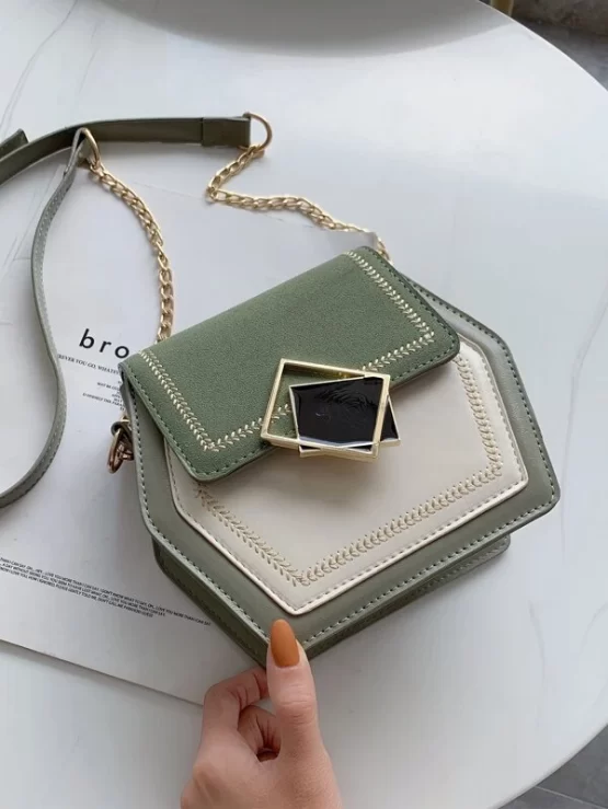Colorblock Metal Decor Chain Crossbody Bag - Image 4