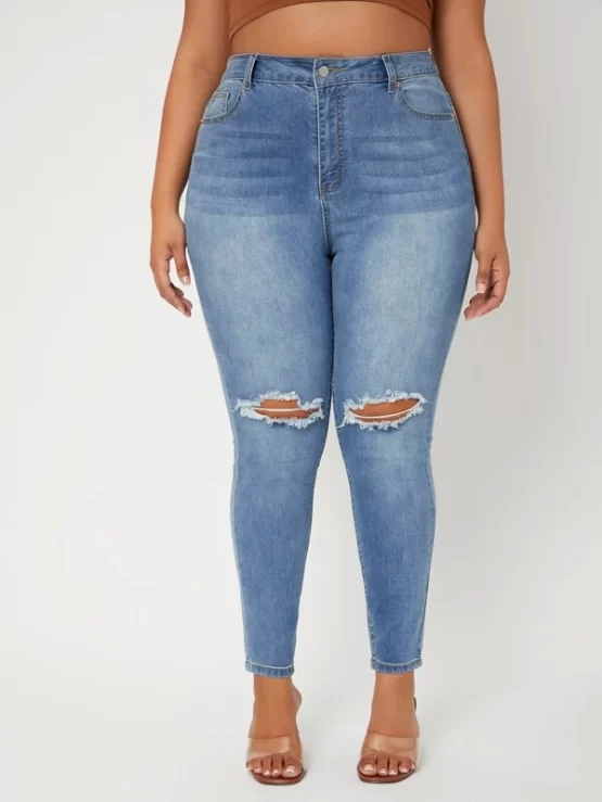 Plus High Waist Ripped Frayed Skinny Jeans - Image 2