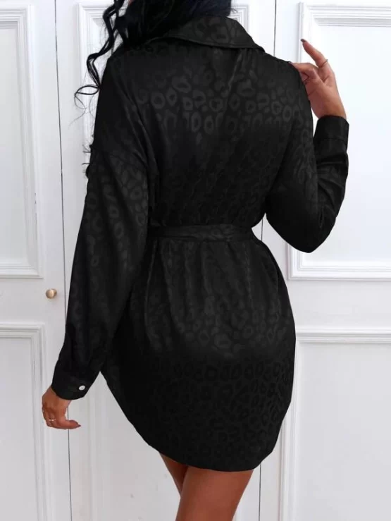 Jacquard Drop Shoulder Belted Satin Blouse - Image 3
