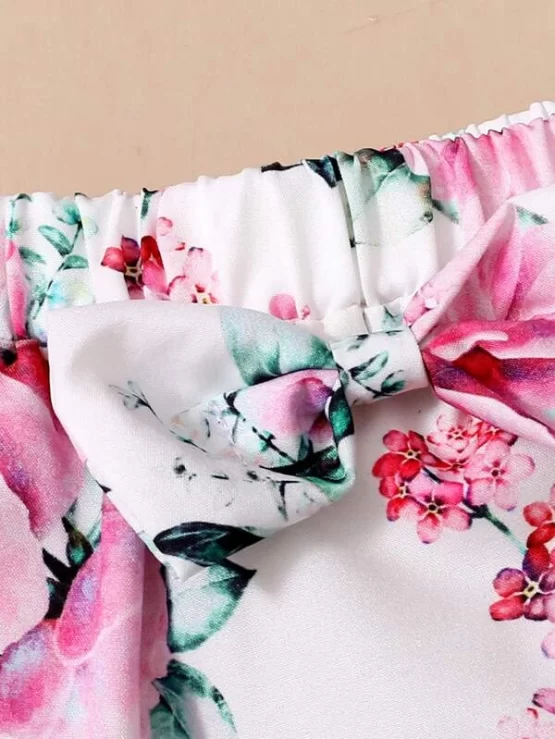 Baby Letter Graphic Ruffle Trim Bodysuit & Floral Print Bow Shorts & Headband - Image 3