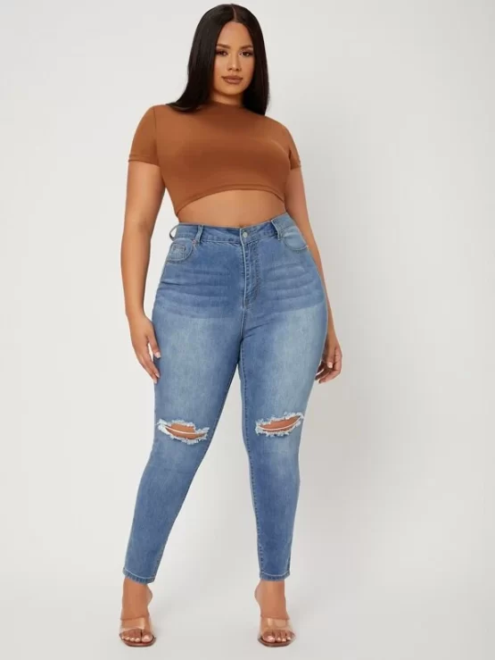 Plus High Waist Ripped Frayed Skinny Jeans