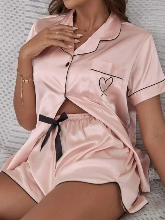 1 Set Heart Embroidery Contrast Binding Satin Pijama Set
