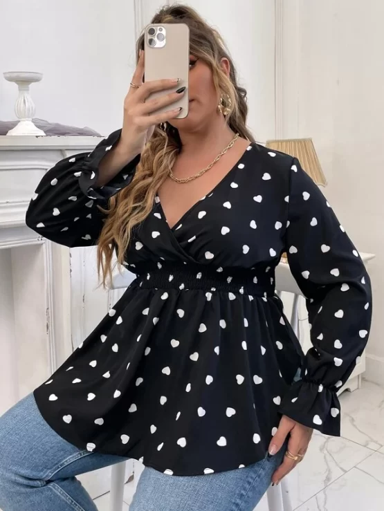 Plus Heart Print Shirred Flounce Sleeve Peplum Blouse - Image 4