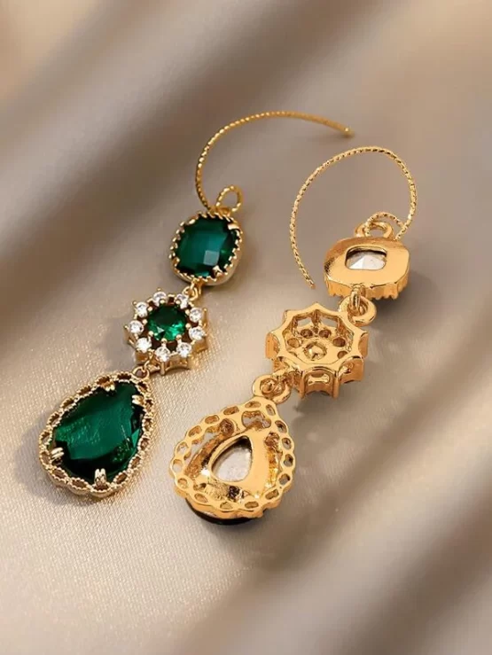 Rhinestone Decor Water Drop Earrings - Image 3