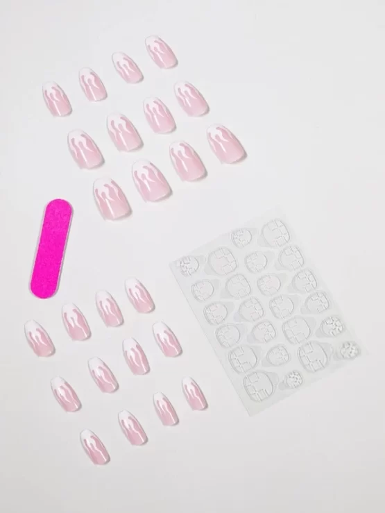 24 pieces Flame Pattern Fake Nail & 1 sheet Tape & 1 piece Nail File - Image 2