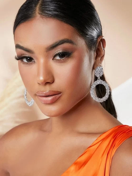 Round Dangle Glamorous Charm Drop Earrings - Image 3