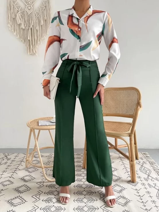 Random Print Button Up Blouse & Solid Belted Pants - Image 3