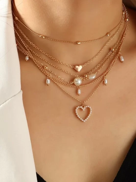 Five pieces Heart Pearls Pendant Necklace - Image 4