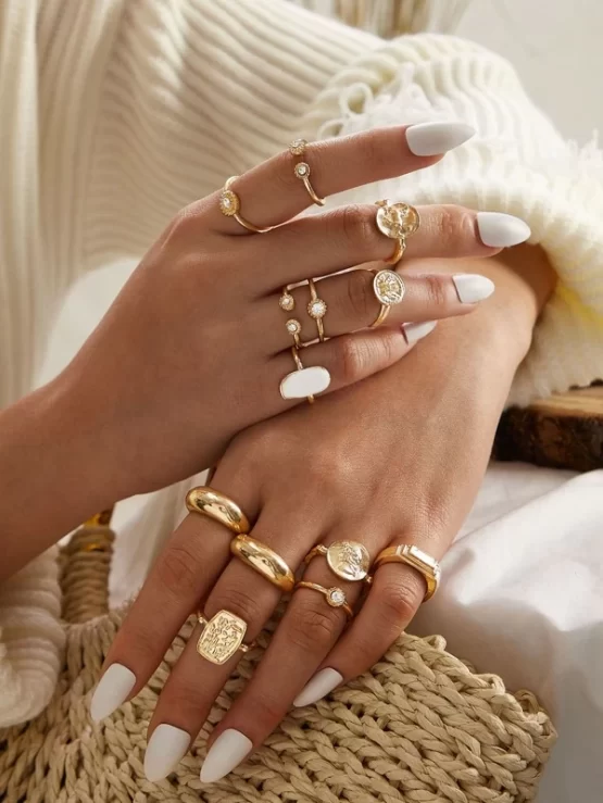 13 pieces Fashionable Rhinestone Decor Rings Set - Image 4
