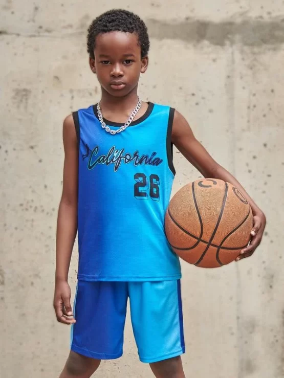 Boys Letter Graphic Contrast Binding Tank Top & Shorts