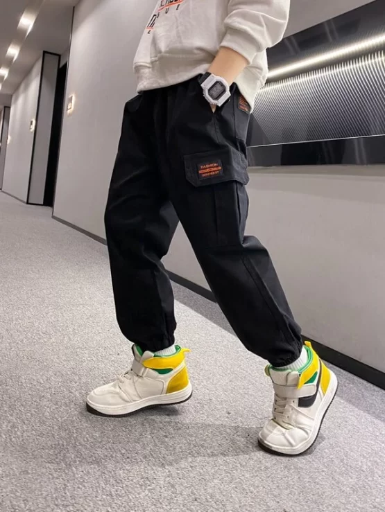 Boys Patched Detail Flap Pocket Side Elastic Waist Pants - Image 5