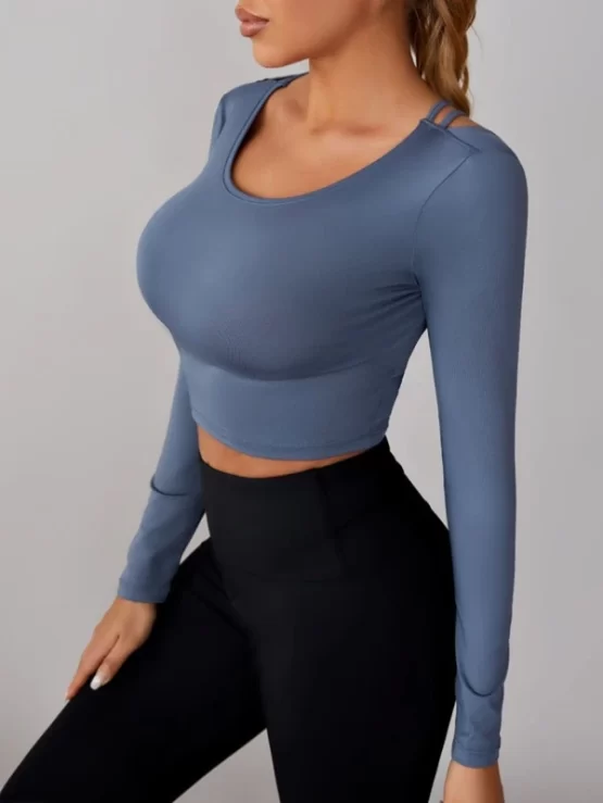 Crisscross Slim Fit Backless Sports Crop Tee - Image 3