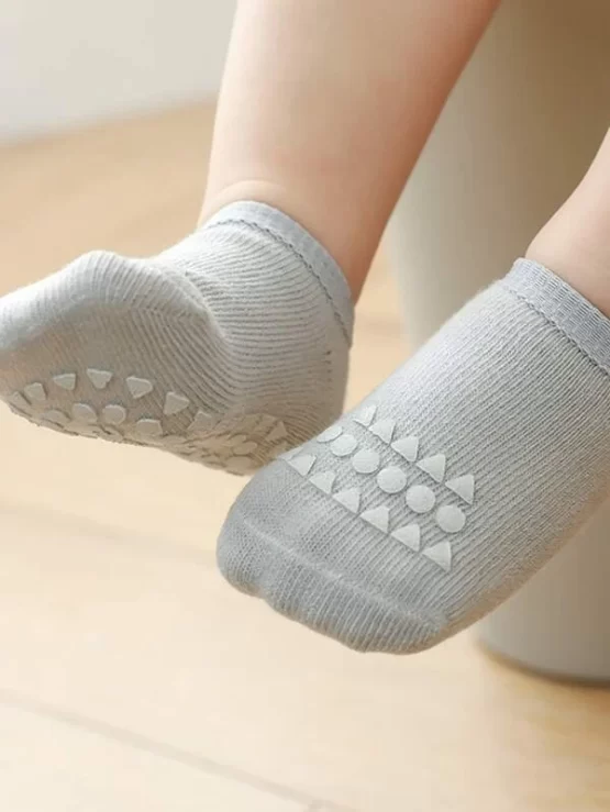1pair Baby Solid Socks & 1pair Baby Leg Warmers - Image 6
