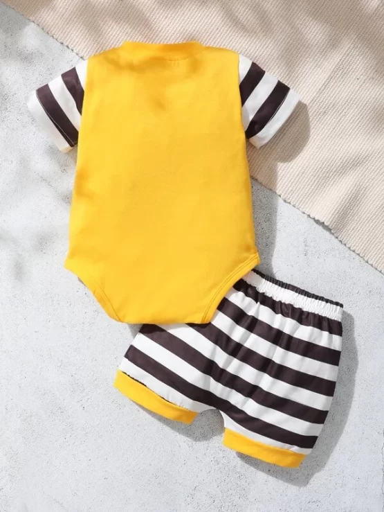 Baby Striped & Cartoon Graphic Patched Pocket Bodysuit & Shorts - Image 3