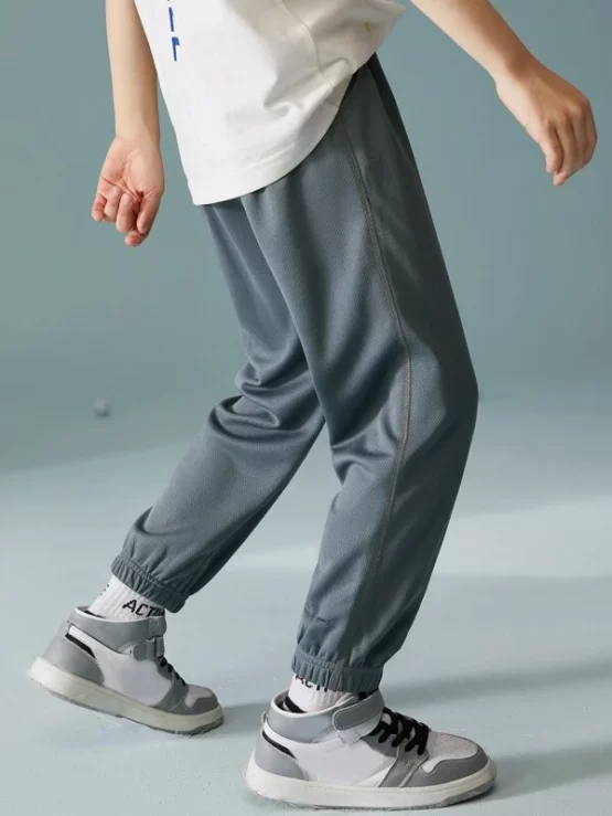 Boys Letter Patched Detail Elastic High Waist pants - Image 2