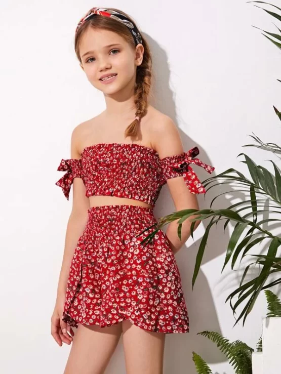 Girls Off Shoulder Knot Sleeve Shirred Ditsy Floral Top & Shorts Set - Image 4