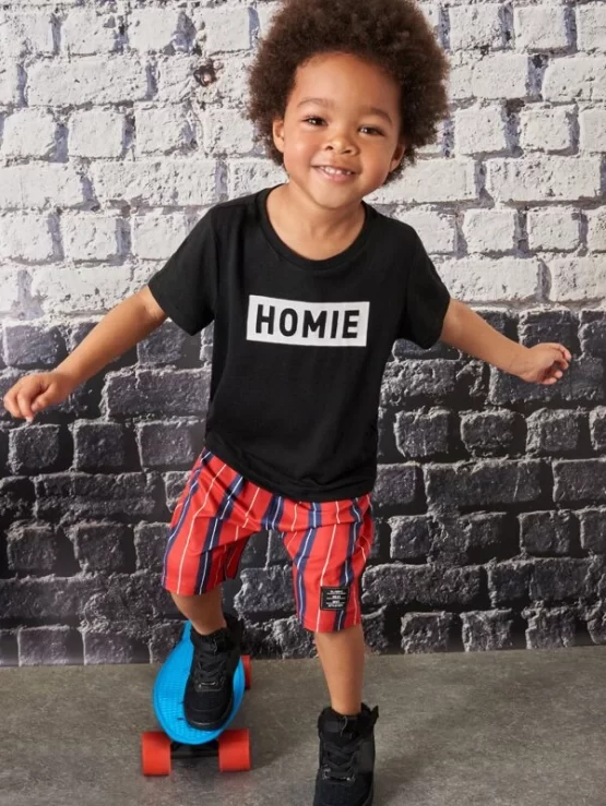 Toddler Boys Letter Graphic Tee & Striped Patched Track Shorts - Image 4