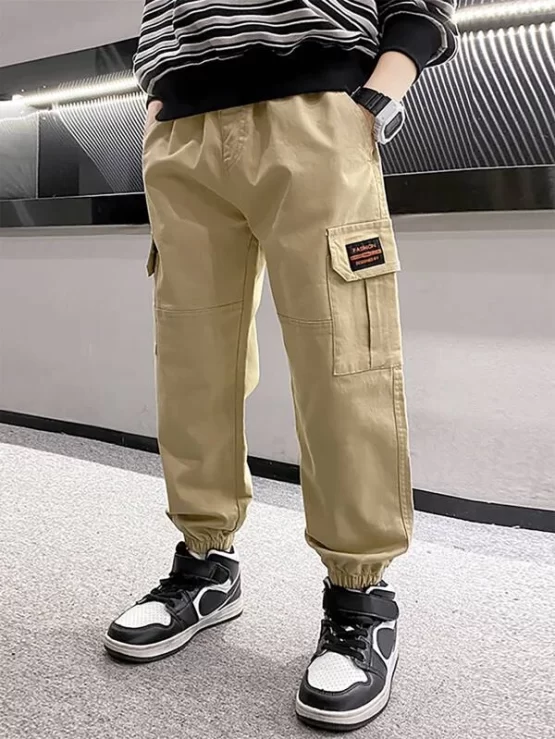 Boys Patched Detail Flap Pocket Side Elastic Waist Pants - Image 4