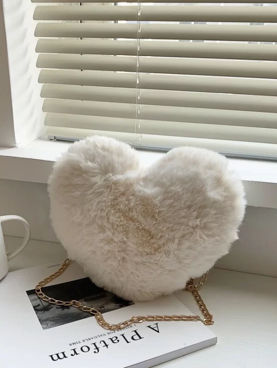 Girls Heart Design Fluffy Chain Crossbody Bag - Image 4
