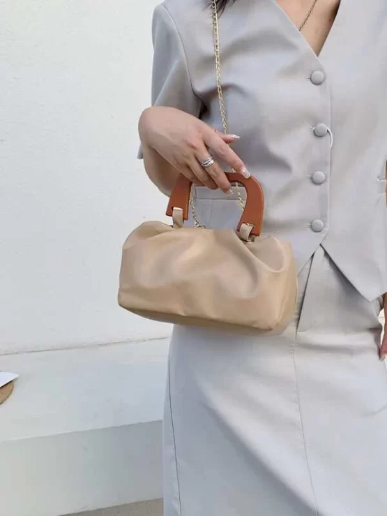 Fashionable Leather Khaki Ruched Chain Bag - Image 4