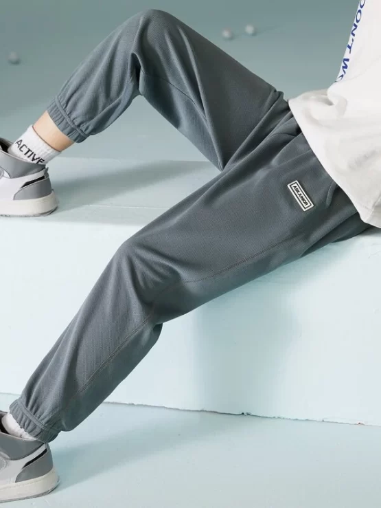 Boys Letter Patched Detail Elastic High Waist pants - Image 4