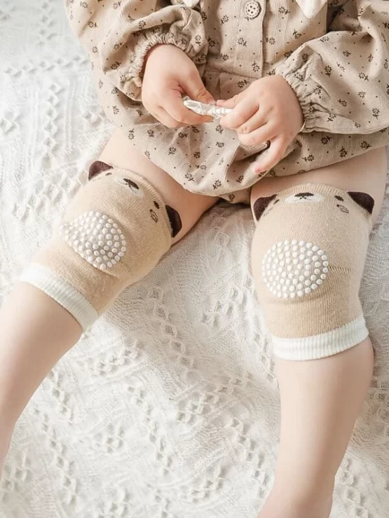 Baby Boys and Baby Girls Cartoon Graphic Knee Pads - Image 5