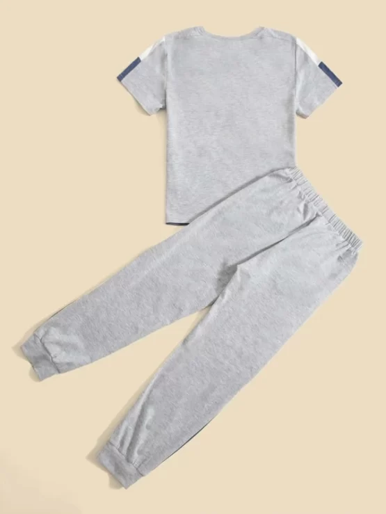 Boys Letter and Color Block Top & Sweatpants - Image 2