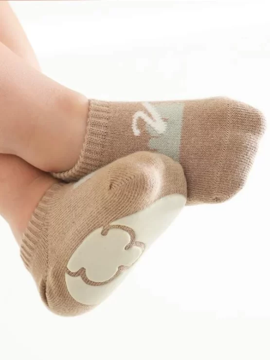 Three Pairs Kids Tree Print Ankle Cartoon Socks - Image 2