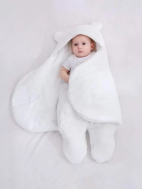 Baby Unisex 3D Ear Hooded Flannel Swaddling Blanket