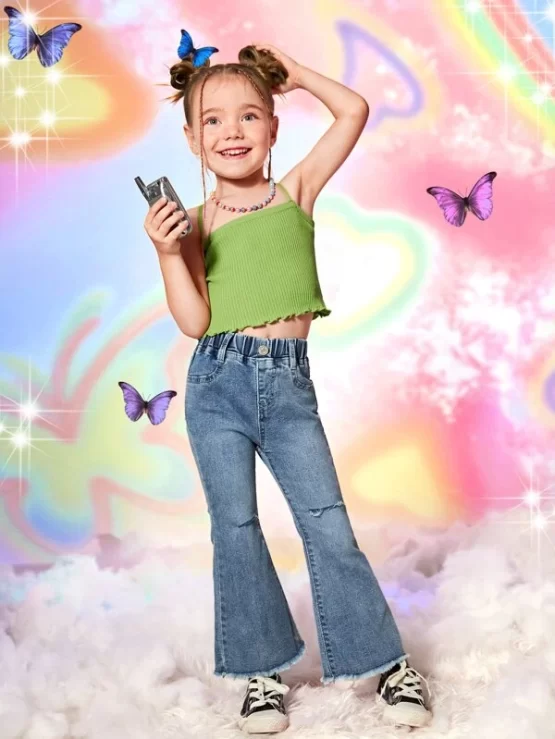 Toddler Girls Ripped Raw Hem Flare Leg Jeans