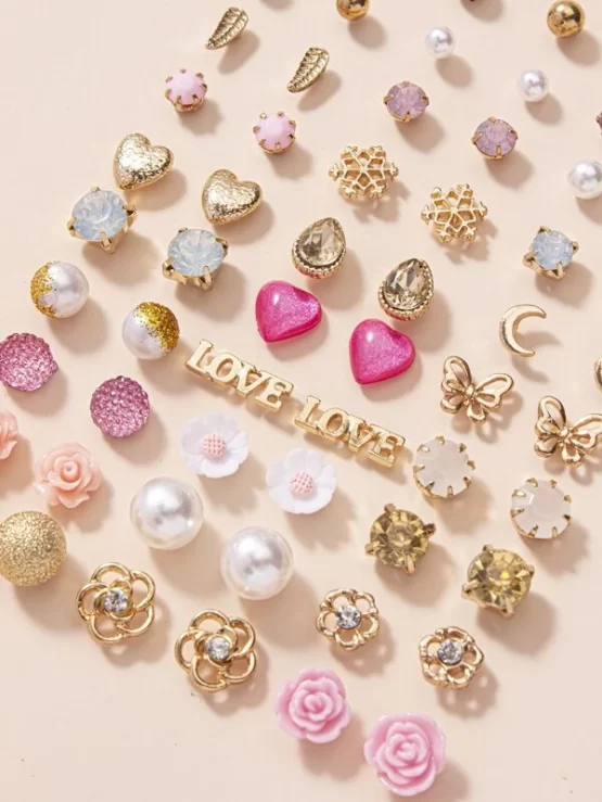 Thirty Pairs Multicolor Pearl Flower Stud Earrings - Image 3