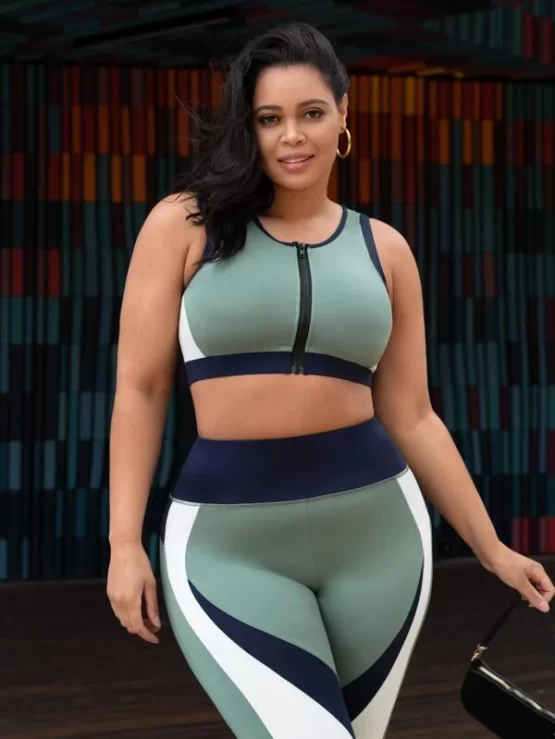 Plus Color Block Contrast Binding Zip Up Sports Set - Image 3