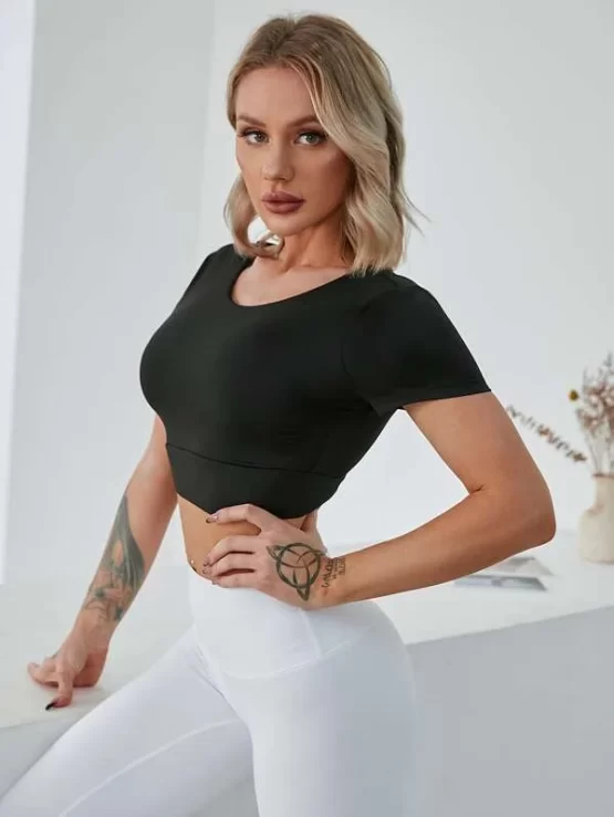 Criss Cross Plain Sexy Back Sports Crop Tee - Image 3