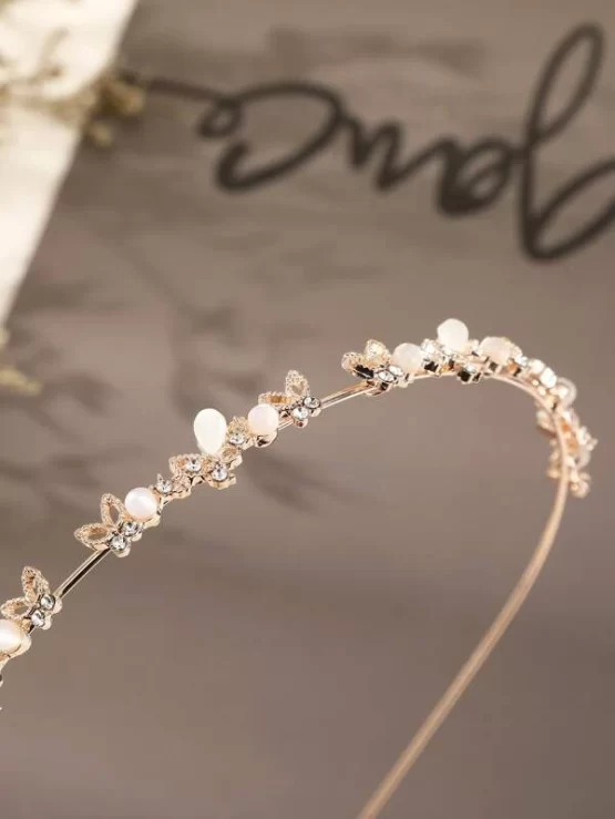Casual Faux Pearl & Butterfly Decor Headband - Image 2