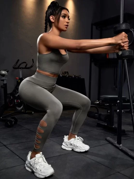 Seamless Ladder Plain Cut Out Sports Set