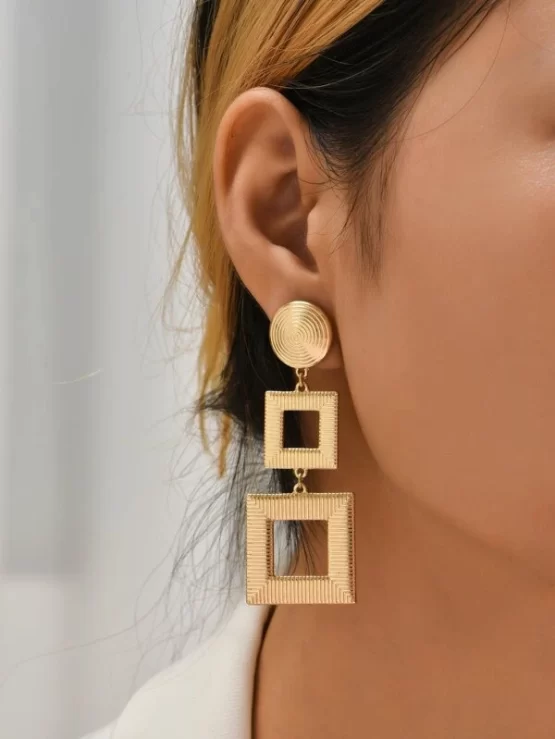 Glamorous Geometric Dangle Drop Earrings